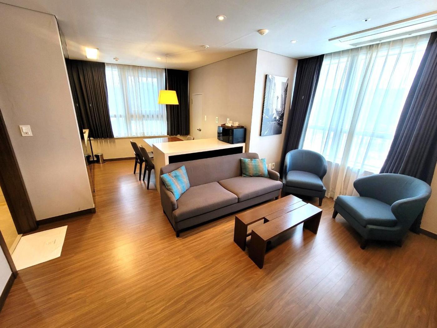 W Residence Hotel Busan Exterior photo